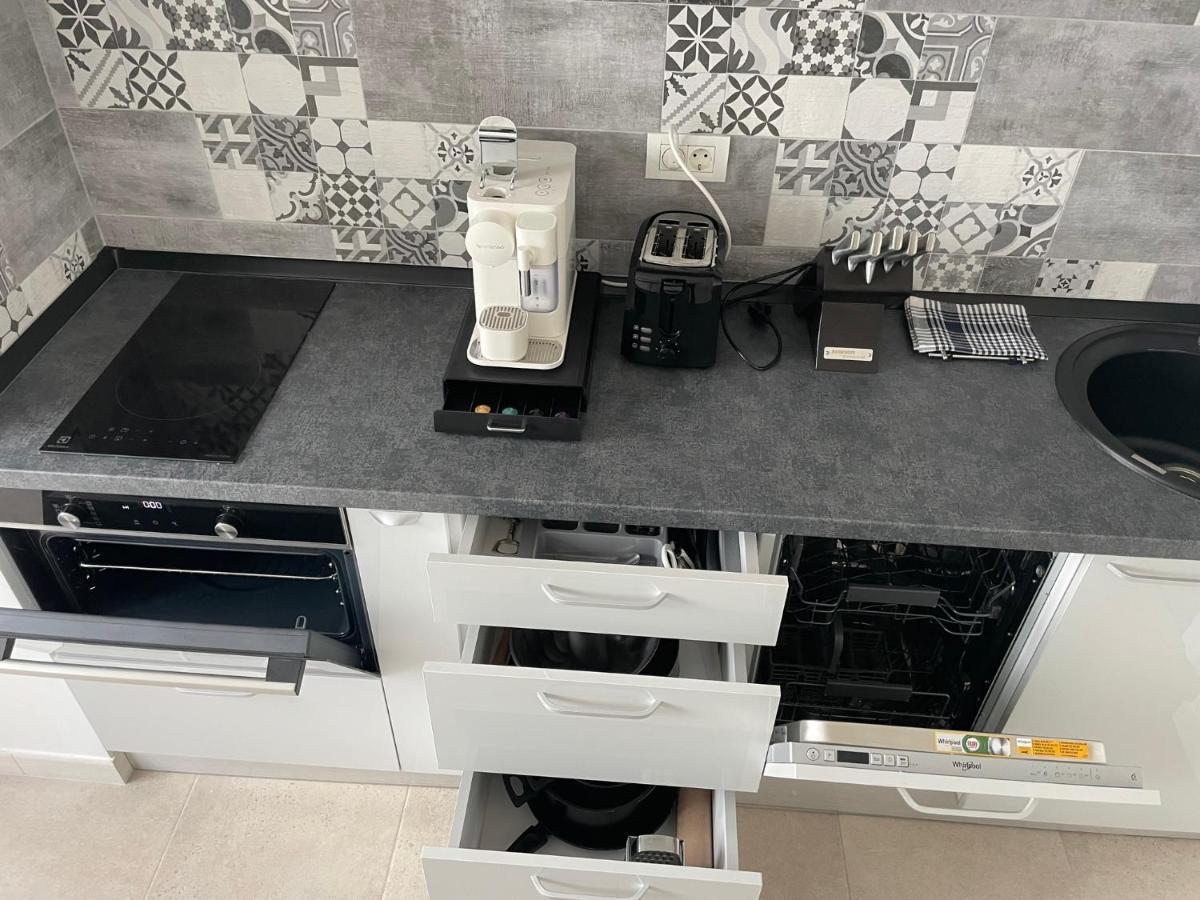 Lakeview 2 Room Penthouse Rooftop Terrace W15 Βουκουρέστι Εξωτερικό φωτογραφία