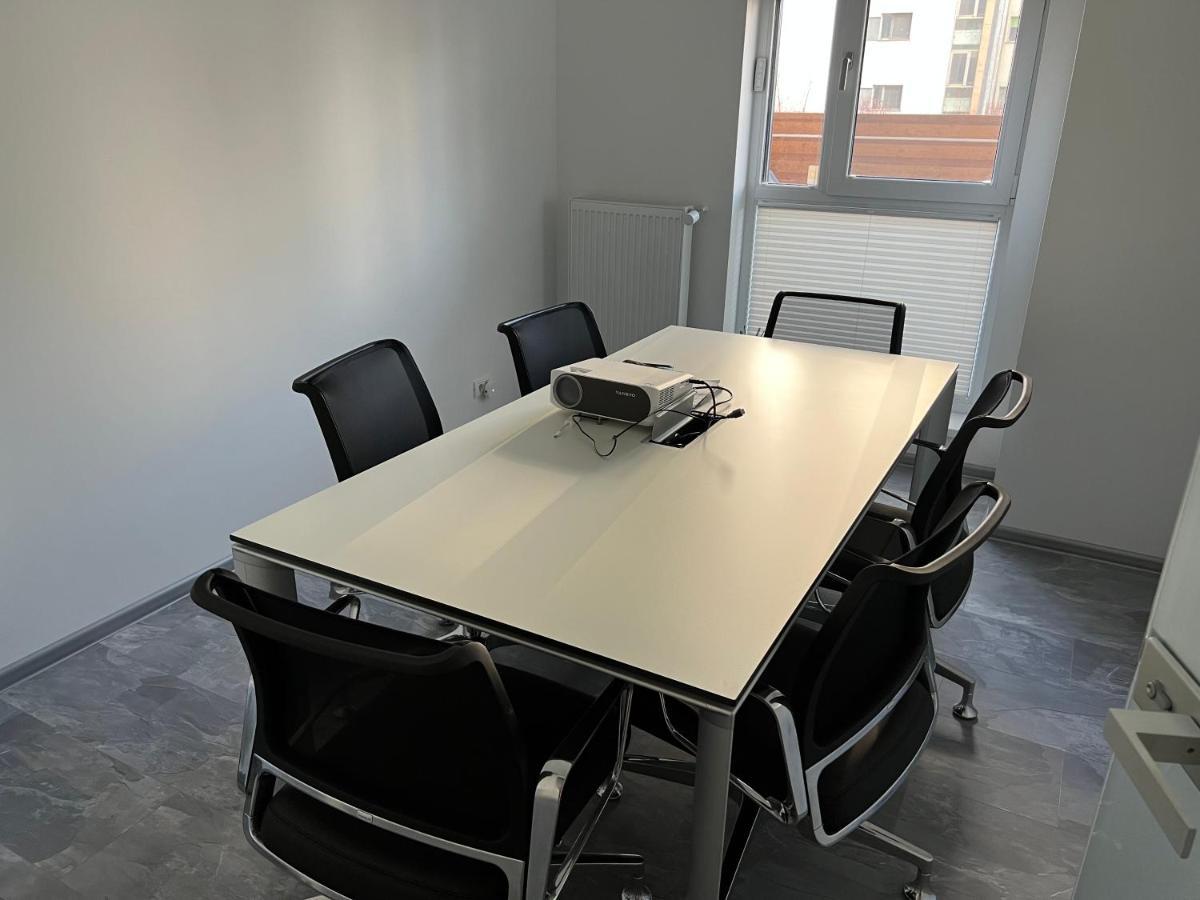 Lakeview 2 Room Penthouse Rooftop Terrace W15 Βουκουρέστι Εξωτερικό φωτογραφία